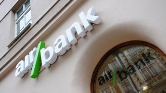 Air Bank nabídne placení mobilem příští rok