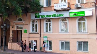 Ukrajina zestátní PrivatBank, největší banka v zemi má finanční problémy