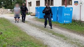 Kriminalisté na Chebsku vyšetřují pokus o vraždu.