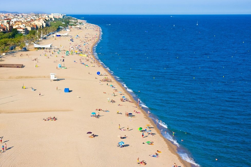 Na jižním pobřeží Španělska si turisté musí dát pozor, vyskytují se tam nebezpečné měchýřovky