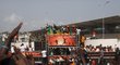 Fotbalisté Pobřeží slonoviny si užívali oslavy před davem fanoušků