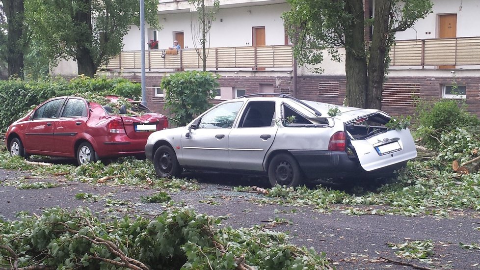 Bouřky způsobily škody za stovky milionů korun.