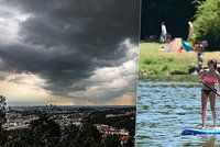 O víkendu bude až 31 °C, v neděli dejte pozor na bouřky a sledujte radar