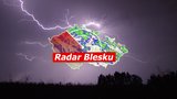 Výstraha meteorologů: Hrozí silné bouřky a přívalové deště. Sledujte radar Blesku