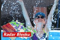 Česko čeká možná poslední víkend s tropy, teploty vystoupí na 31 °C. Může i zabouřit, sledujte radar Blesku