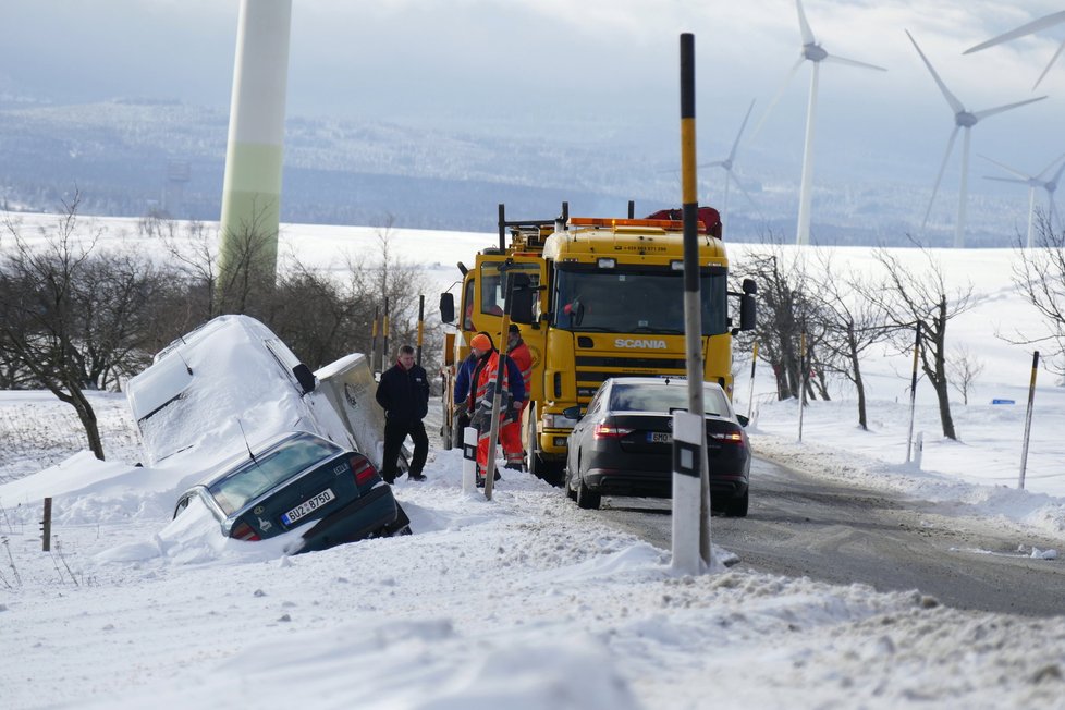 Řidiči, pozor, ať nedopadnete podobně (archivní foto).