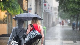 O víkendu zaprší, hrozí i bouřky, sledujte radar. Teploty se ale vyšplhají až na 21 °C