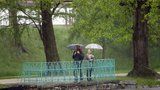Česku hrozí povodně. Vydatný déšť zasáhne většinu země, sledujte radar