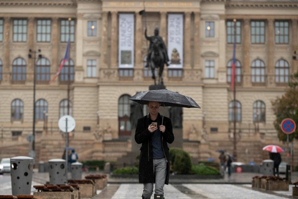 Předpovědi se naplnily, hladiny řek se zvedly kvůli vydatnému dešti. Sledujte radar Blesku