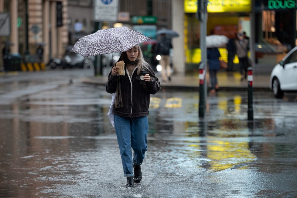 Předpovědi se naplnily, hladiny řek se zvedly kvůli vydatnému dešti. Sledujte radar Blesku