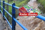 Deštivé počasí v Česku rozvodnilo řeky a říčky.