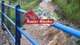 Lijáky na východě Česka: Povodňové stupně na desítce míst! Sledujte radar Blesku