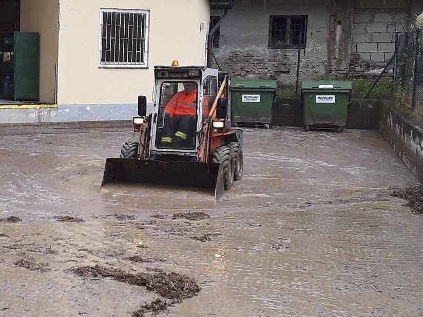 Bahno po silném dešti zaplavilo některé ulice v Bučovicích na Vyškovsku a blízkém okolí. (2.9.2019)