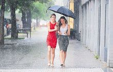 Předpověď počasí: Chystejte si deštníky i kabáty