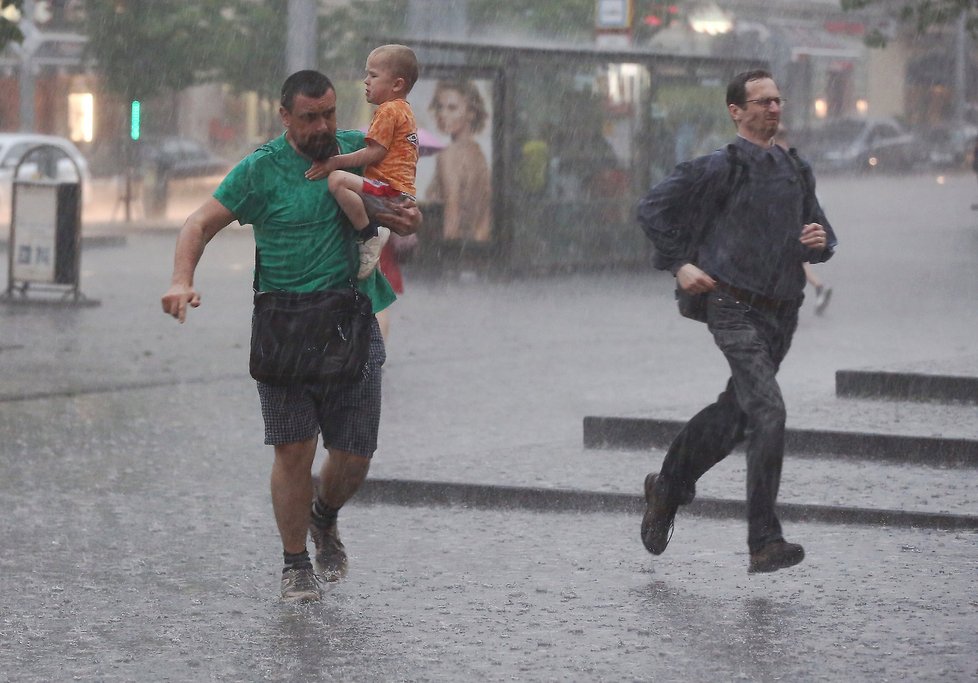 Vedra, prudké lijáky i záplavy – takové je letošní léto.