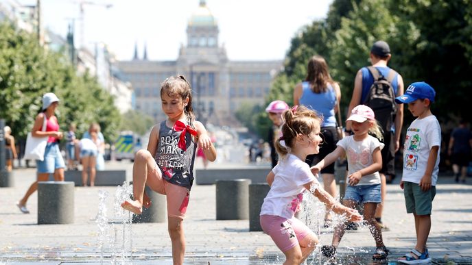 V ČR padají teplotní rekordy. (27.6.2026) V ČR padají teplotní rekordy. (27.6.2026)