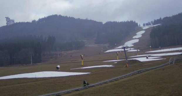 Dolní Morava (Králický Sněžník): Zbytky technického sněhu