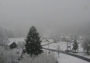 Zima se vrátila: Čechy v dubnu překvapil sníh.