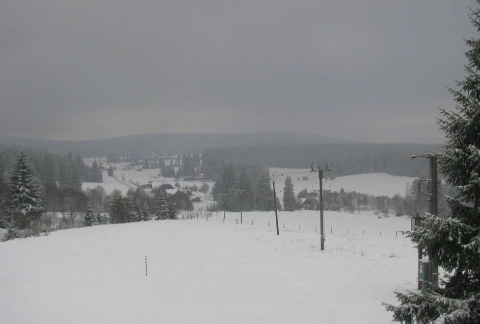 Zima se vrátila: Čechy v dubnu překvapil sníh