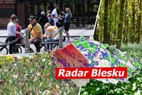 Až 22 °C o prodlouženém víkendu, Česko ale zkropí i déšť. Sledujte radar Blesku a pozor na klíšťata