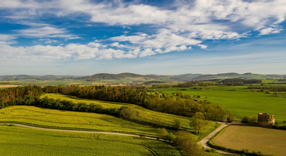 V Česku se střídá teplé jarní počasí s přízemními mrazíky