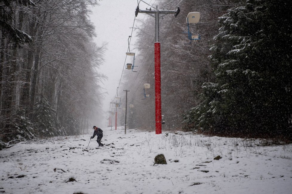 Ve vyšších polohách Jihočeského kraje 14. dubna 2023 sněžilo.