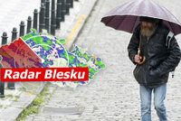 Bude to chtít deštník: Víkend proprší, teploty však budou příjemné. Sledujte radar Blesku