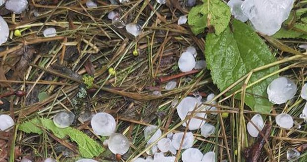 Česko zasáhnou bouřky, varování meteorologů platí až do neděle. (ilustrační foto)