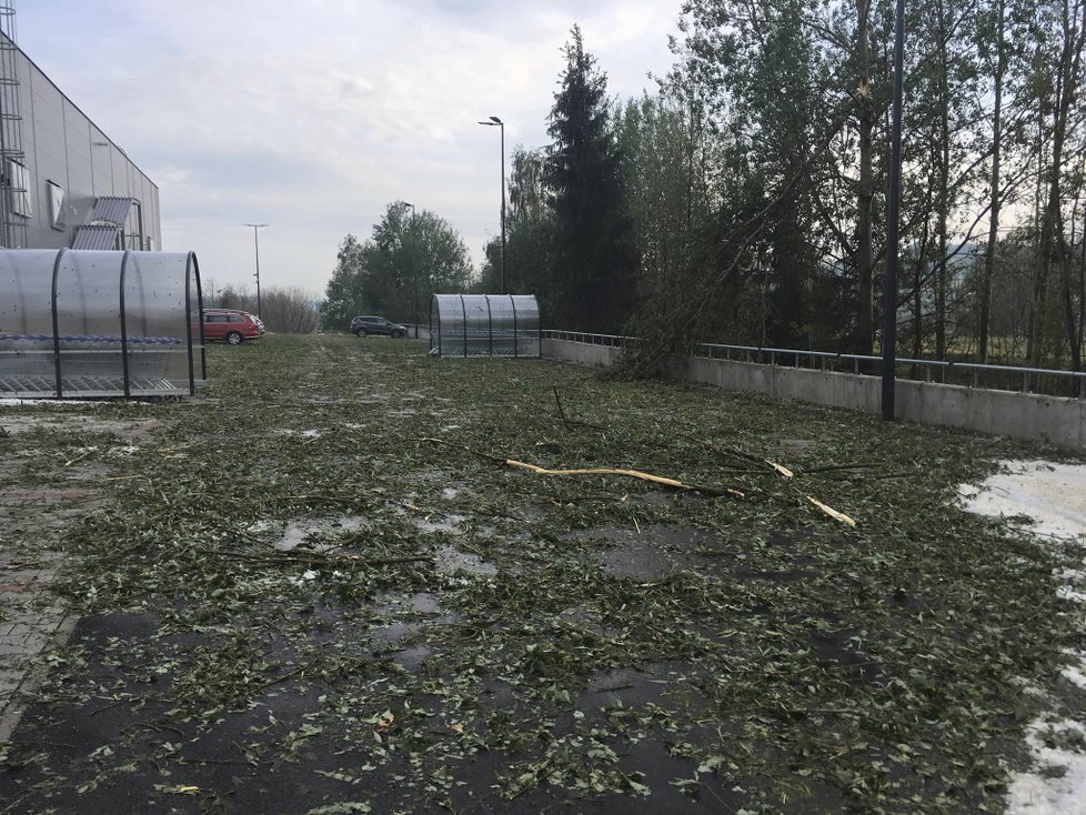 Česko zasáhnou bouřky, varování meteorologů platí až do neděle. (ilustrační foto)