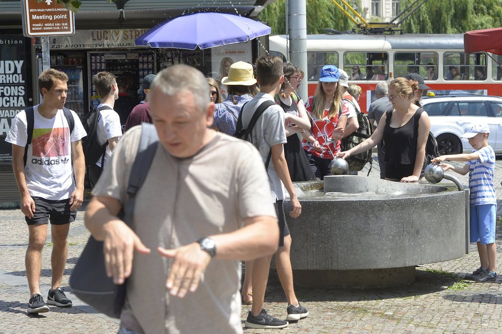 Do Česka se v úterý vrací letní teploty. Zatím byl nejteplejším dnem roku čtvrtek 22. června.