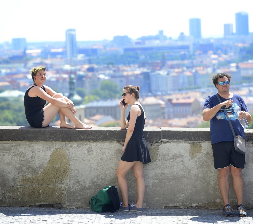 Ve čtvrtek nás zahřeje příjemných 26 °C, deštníky nechte doma