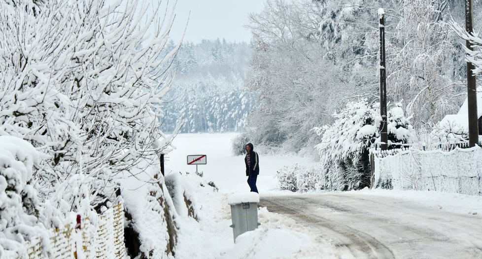 Do Česka dorazí mrazy, přidá se i sněžení.