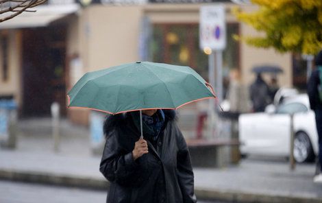 Podzim vtrhne do Česka dříve!