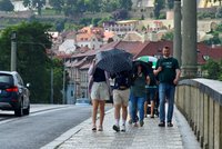 Počasí v Praze: Metropoli bude bičovat déšť, nezapomeňte deštníky