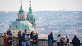 Počasí v Praze: Na konci týdne se ukáže slunce, denní teploty budou stoupat