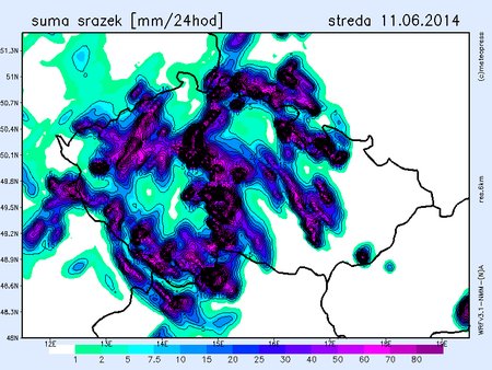 Mapka srážek, které by od středy měly zasáhnout Česko