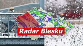 Víkend přinese vichřici i jarní teploty, dočkají se sněhu i v nížinách? Sledujte radar Blesku