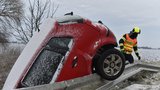 ONLINE: Sněhová kalamita s ledovkou v Česku zamrzne! Doprava kolabuje po celé republice