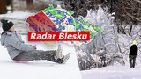 Česko sevřel mráz, naměřili i -27 °C. Žene se další sníh, sledujte radar Blesku