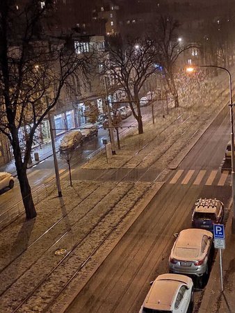 Sníh dorazil i do Prahy. (12. 11. 2019)