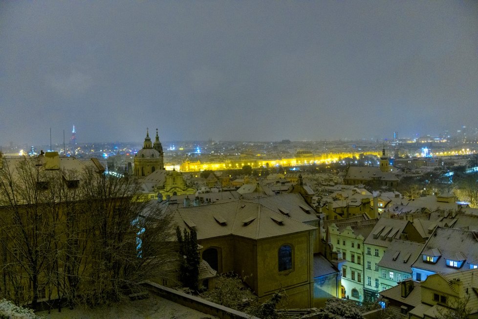 Sníh v Praze (19. 11. 2022)