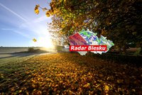 Začátek týdne s mlhami a deštěm, pak se oteplí až na 15 °C! Sledujte radar Blesku