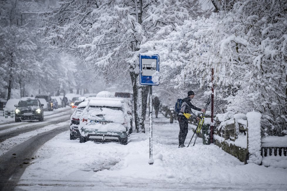 Počasí před Štědrým dnem: V Libereci nasněžilo (23.12.2023)