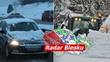 Česko zasáhl déšť s vichrem, místy vydatně sněží. Hrozí ledovka, sledujte radar Blesku