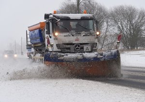 Počasí řidičům v Olomouckém kraji nepřeje.