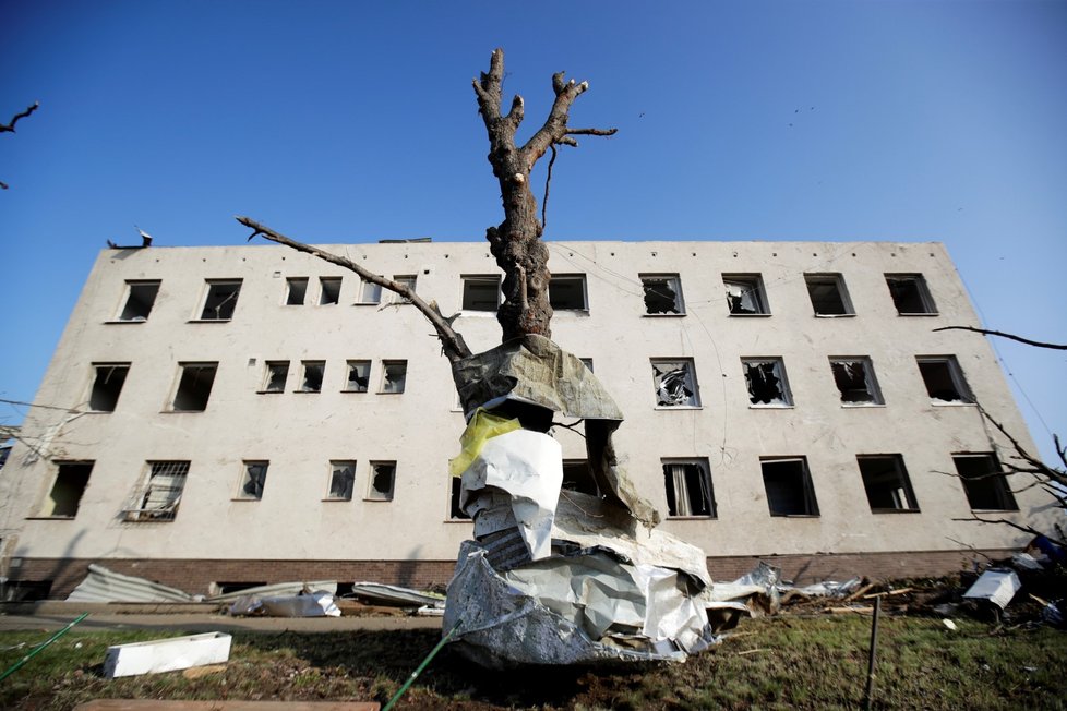 Tornádem zdevastované Lužice. (26. 6. 2021)