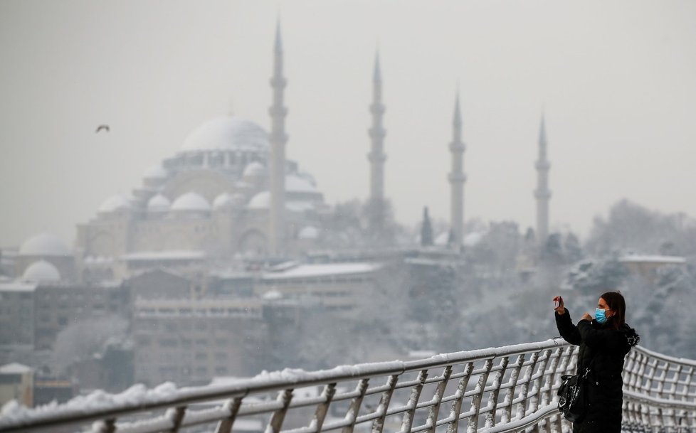 Zasněžený Istanbul.