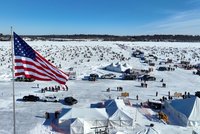 USA zasáhla další zimní bouře: Aerolinky musely zrušit 2200 letů. Sněží i v Texasu