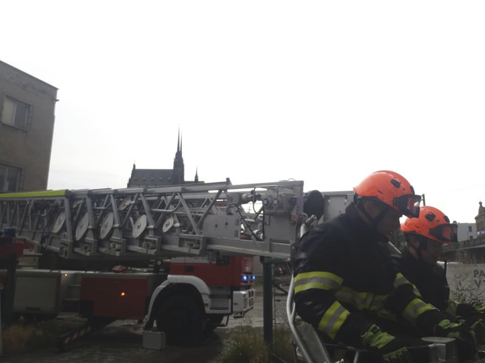 Přes 200 výjezdů měli kvůli bouřkám i hasiči na jihu Moravy. (1.7.2019)