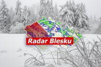 Hrozí další zimní bouřky! O víkendu udeří mráz až -10 °C a silný vichr, sledujte radar Blesku